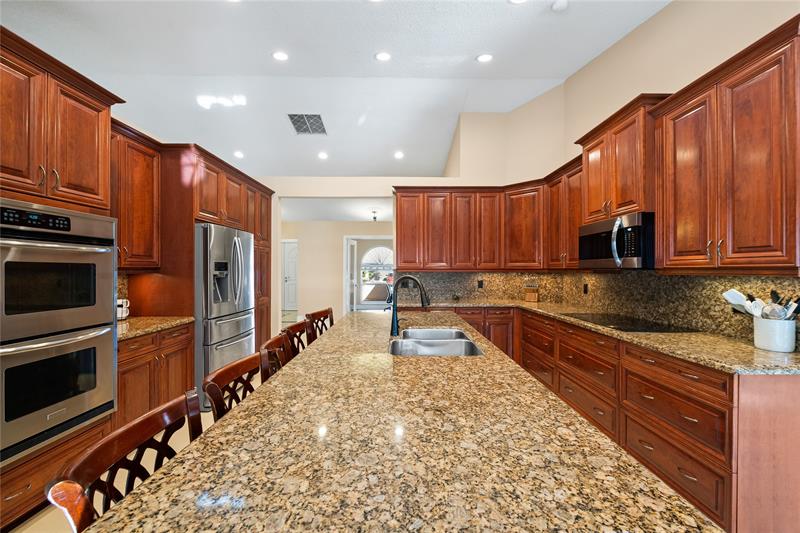 Image 4 of 35 For 5680 88th Ter