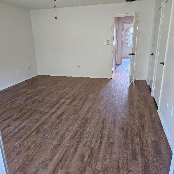 Image 18 of 21 For 4114 Inverrary Dr  14a