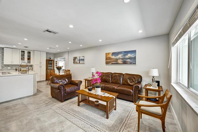 Image 16 of 31 For 2512 Natura Blvd