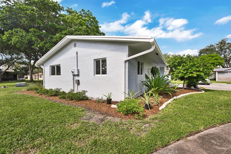 Image 5 of 31 For 2512 Natura Blvd
