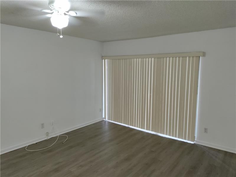 Image 11 of 35 For 9250 Atlantic Blvd  928