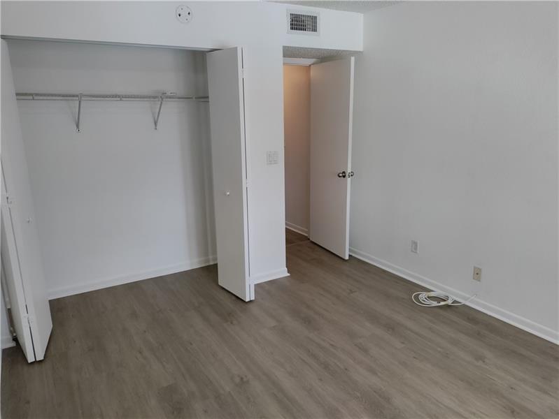 Image 22 of 35 For 9250 Atlantic Blvd  928