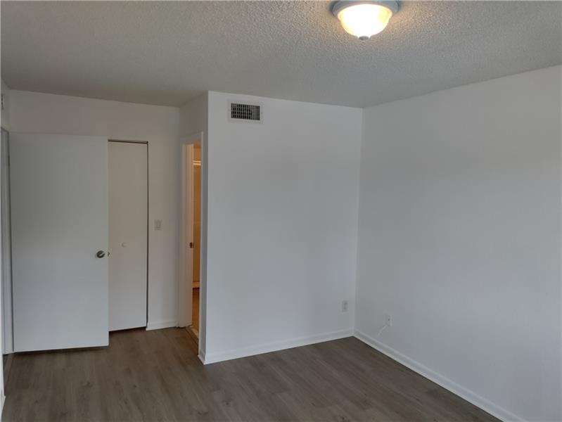 Image 24 of 35 For 9250 Atlantic Blvd  928
