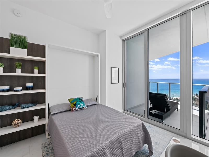 Image 15 of 48 For 701 Fort Lauderdale Beach Blvd  1003