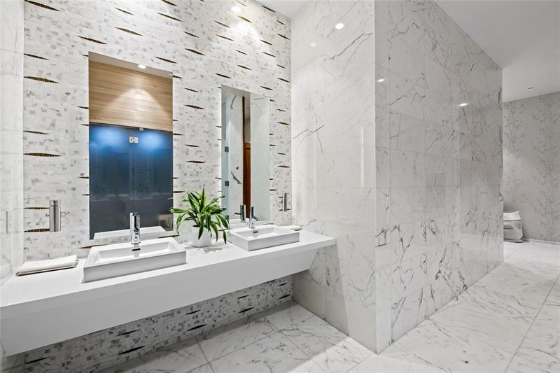 Image 45 of 48 For 701 Fort Lauderdale Beach Blvd  1003