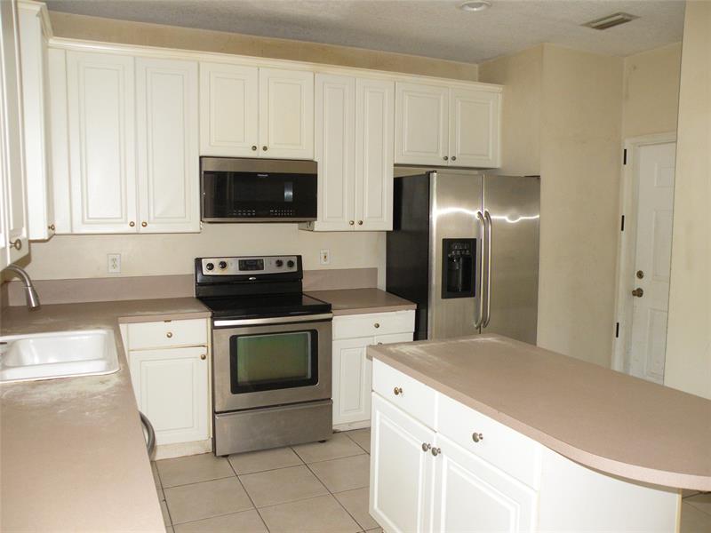 Image 10 of 23 For 958 127th Ave