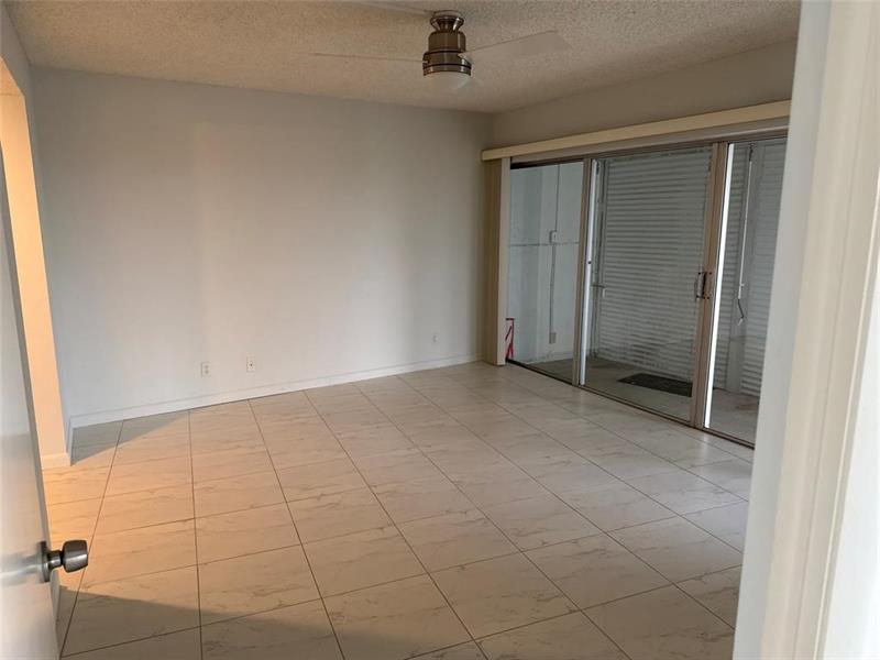 Image 19 of 57 For 1537 Hillsboro Blvd  839