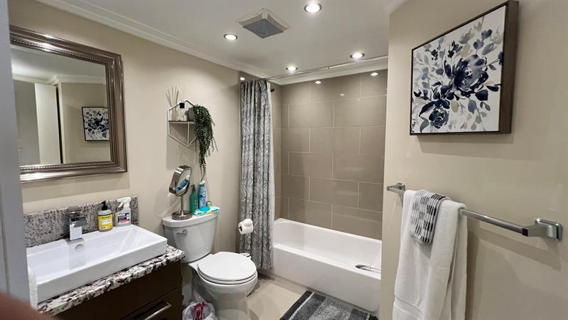 Image 15 of 22 For 831 Lyons Rd  23201