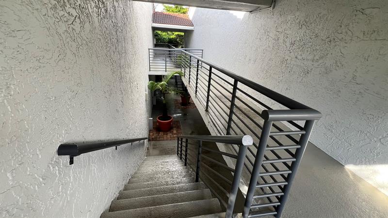 Image 21 of 22 For 831 Lyons Rd  23201