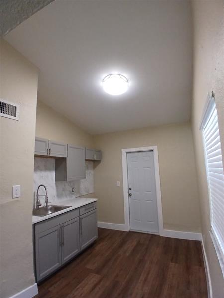 Image 3 of 15 For 18020 5th Ave