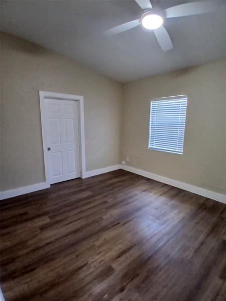 Image 4 of 15 For 18020 5th Ave