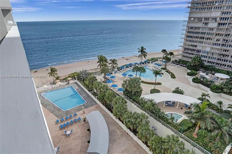 Image 3 of 12 For 4250 Galt Ocean Dr  2s