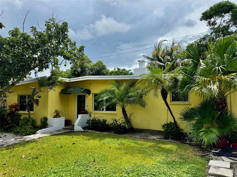 Image 3 of 5 For 1406 15th St