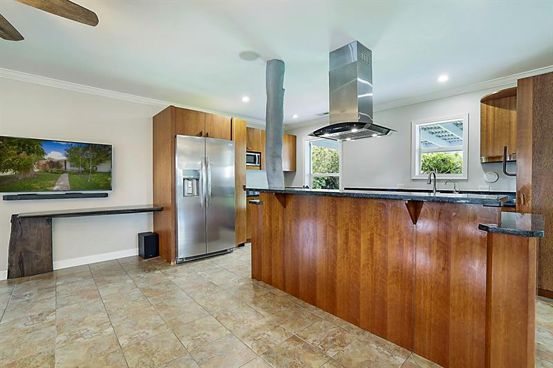 Image 10 of 47 For 6139 22nd St