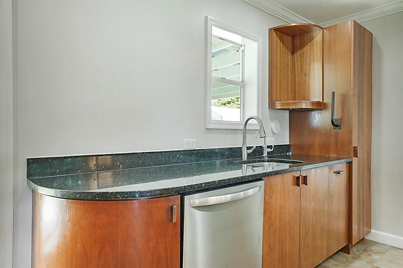 Image 13 of 47 For 6139 22nd St