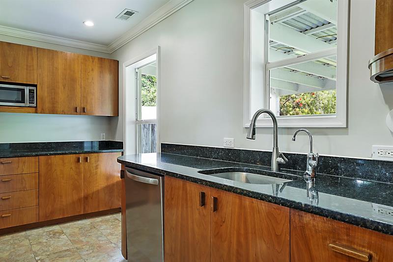 Image 17 of 47 For 6139 22nd St