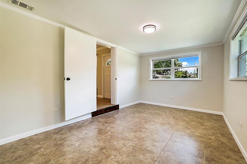 Image 28 of 47 For 6139 22nd St