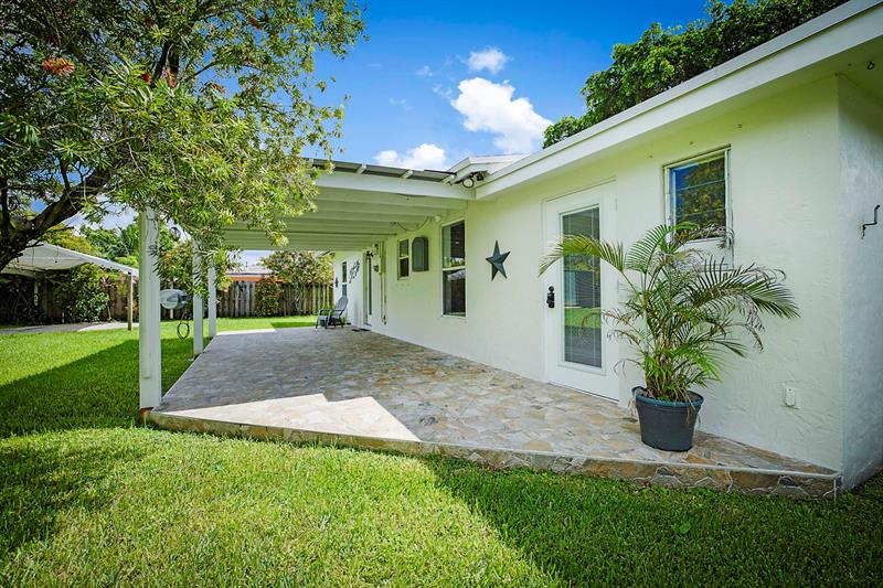 Image 33 of 47 For 6139 22nd St