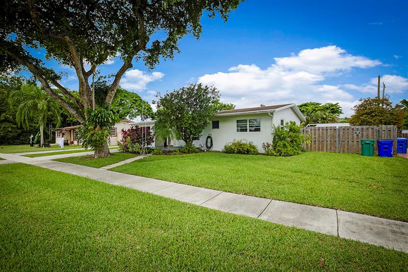 Image 45 of 47 For 6139 22nd St