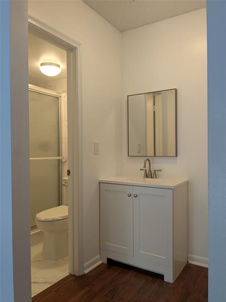 Image 11 of 18 For 3351 85 Ave  315