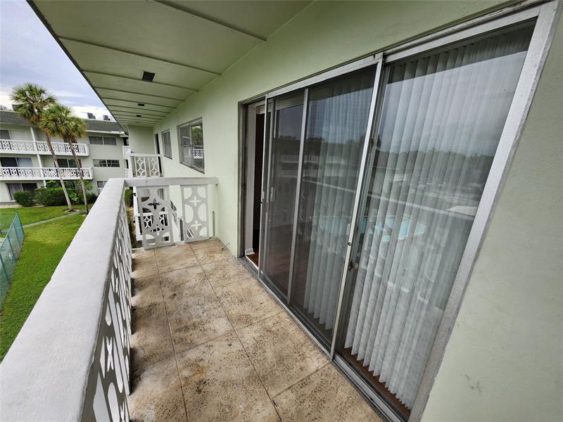 Image 9 of 20 For 4200 3rd Ct  309