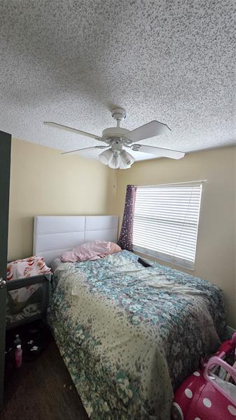 Image 13 of 16 For 4105 Clearview Ter