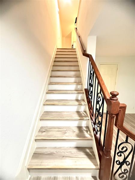 Image 21 of 38 For 4804 Sawgrass Breeze Dr