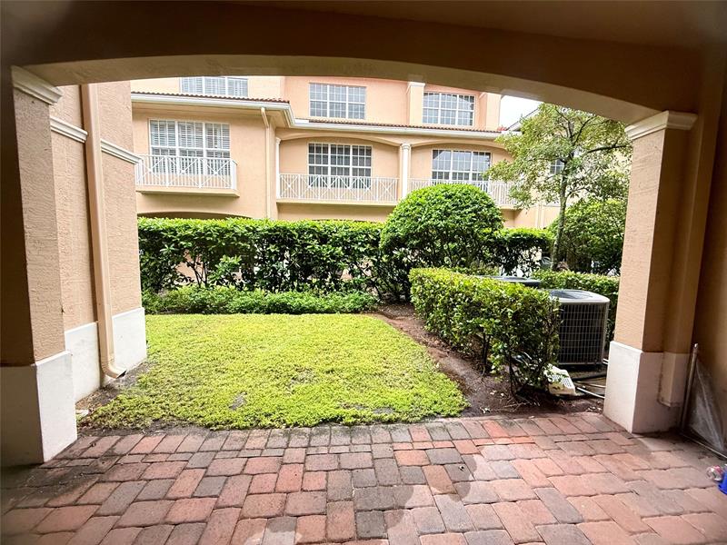 Image 32 of 38 For 4804 Sawgrass Breeze Dr
