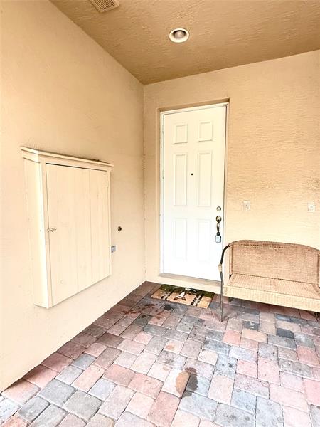 Image 6 of 38 For 4804 Sawgrass Breeze Dr