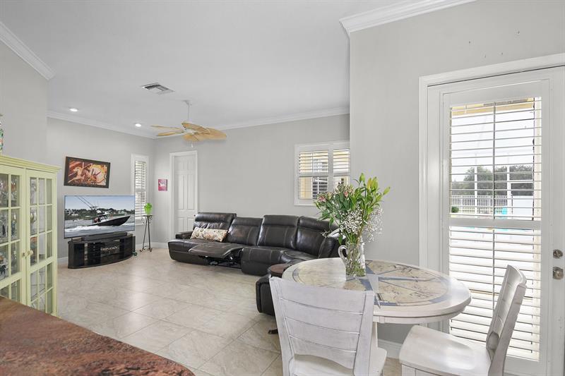Image 21 of 64 For 5602 Sunshine Farms Way