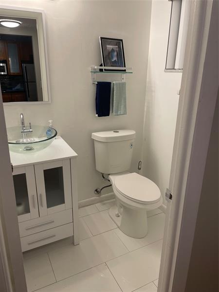 Image 10 of 16 For 604 2nd St  226