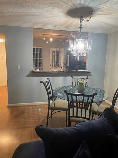 Image 3 of 16 For 604 2nd St  226