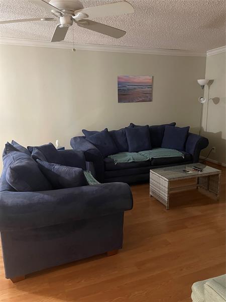 Image 6 of 16 For 604 2nd St  226