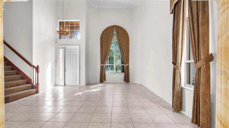 Image 10 of 52 For 4795 Classical Boulevard