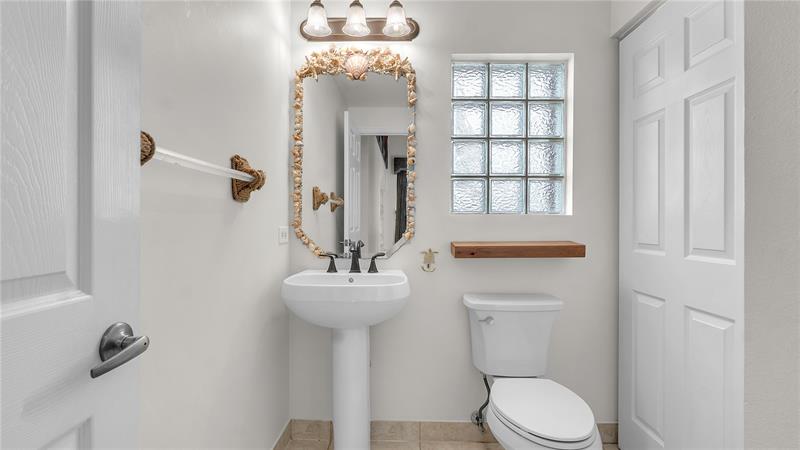 Image 37 of 52 For 4795 Classical Boulevard