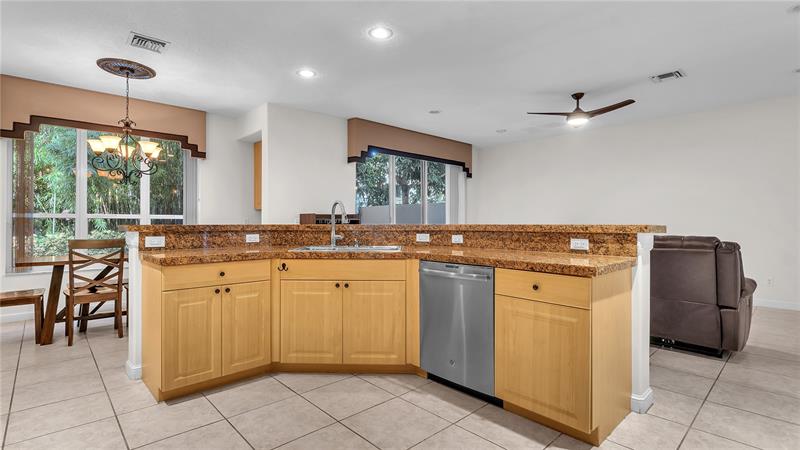 Image 43 of 52 For 4795 Classical Boulevard