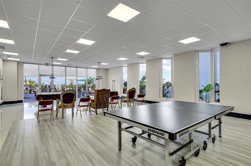 Image 34 of 50 For 3140 Ocean Dr  609