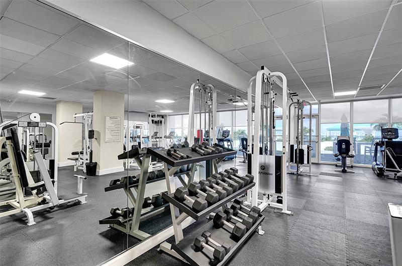 Image 36 of 50 For 3140 Ocean Dr  609