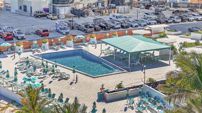 Image 41 of 50 For 3140 Ocean Dr  609