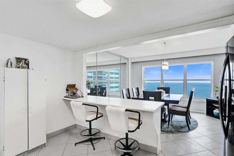 Image 10 of 50 For 3500 Galt Ocean Dr  807