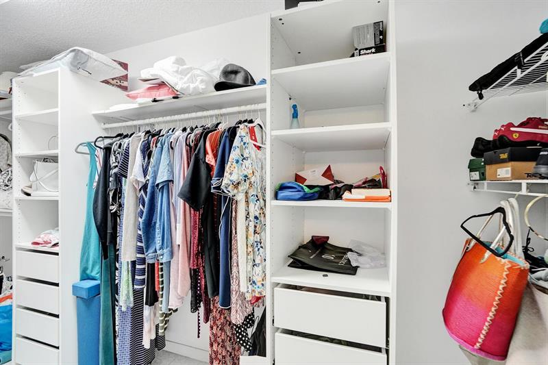 Image 25 of 50 For 3500 Galt Ocean Dr  807