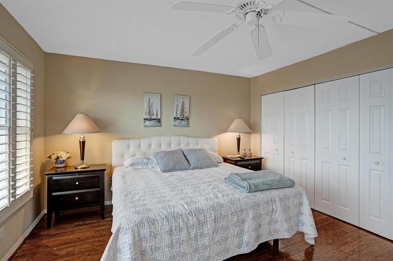 Image 26 of 50 For 3500 Galt Ocean Dr  807