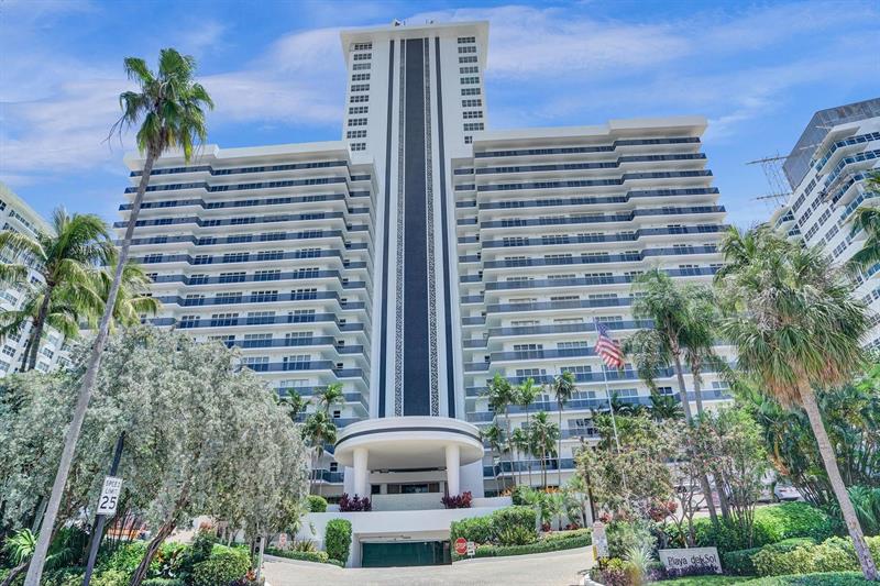 Image 43 of 50 For 3500 Galt Ocean Dr  807