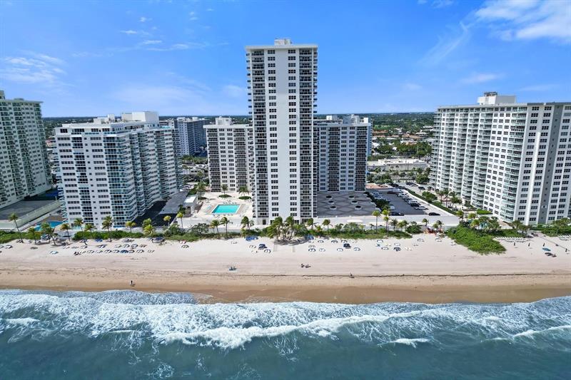 Image 44 of 50 For 3500 Galt Ocean Dr  807