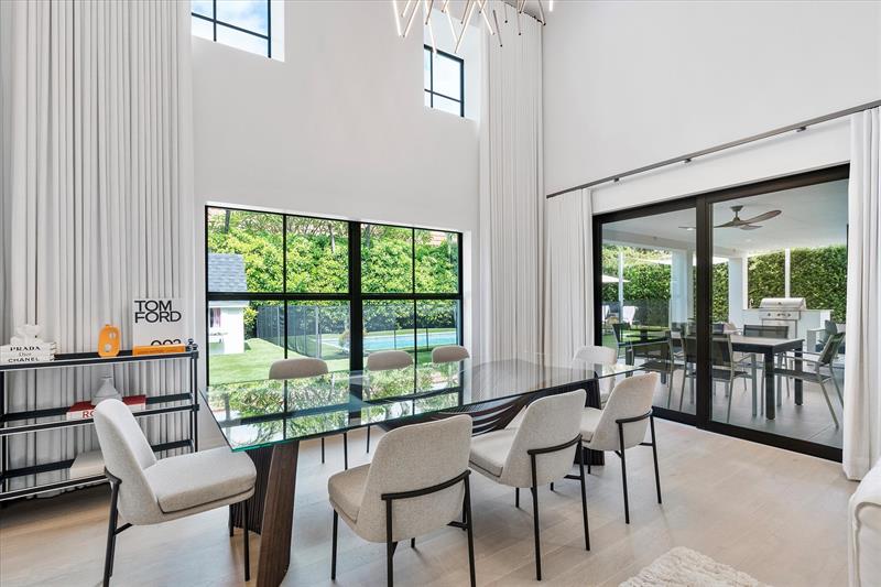 Image 18 of 99 For 9 Tahoe Ln