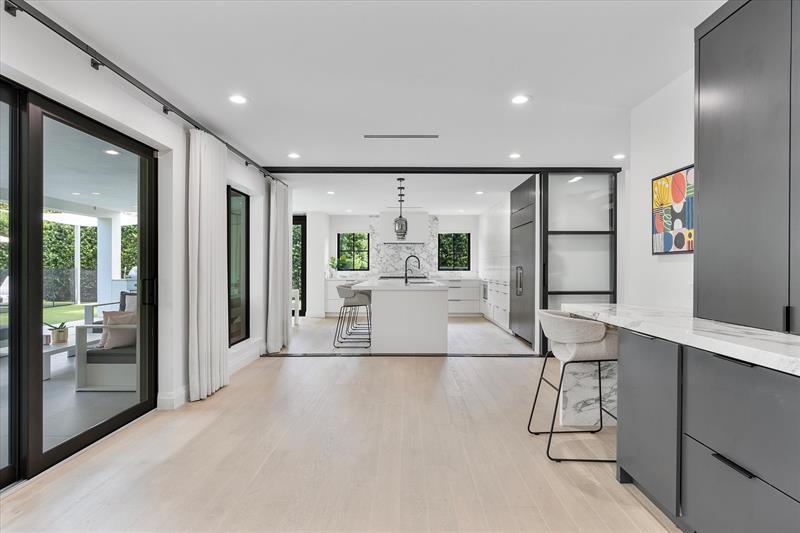 Image 19 of 99 For 9 Tahoe Ln