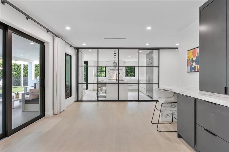 Image 20 of 99 For 9 Tahoe Ln