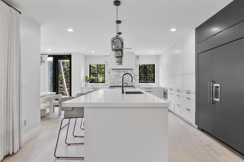 Image 23 of 99 For 9 Tahoe Ln