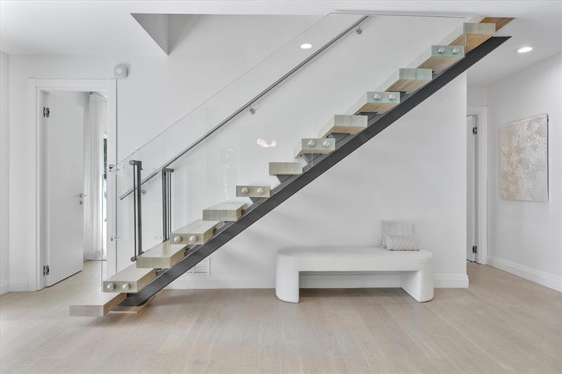 Image 40 of 99 For 9 Tahoe Ln