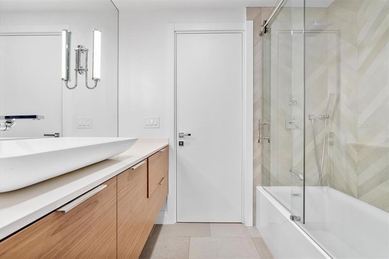 Image 55 of 99 For 9 Tahoe Ln